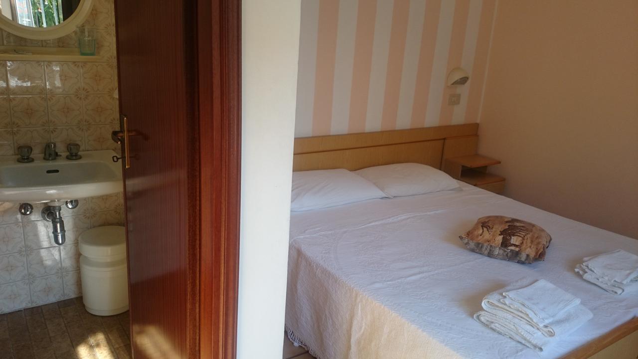 Hotel Savini Rimini Buitenkant foto